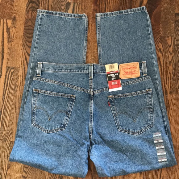 Levi’s 505 Regular Fit Straight Leg Jeans - Picture 3 of 10
